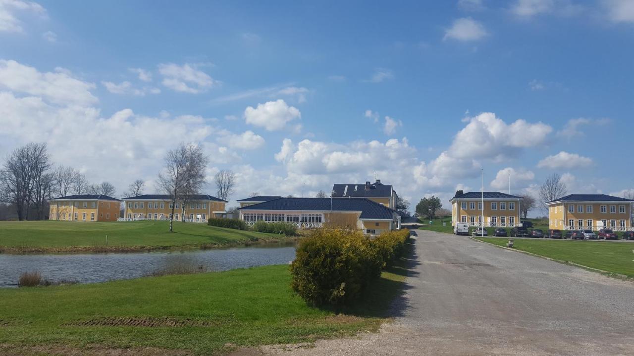 Melleruds Golfklubb Bed&Breakfast Eksteriør bilde