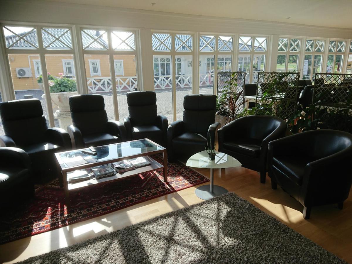 Melleruds Golfklubb Bed&Breakfast Eksteriør bilde